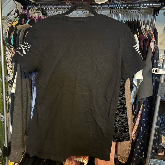 Grunt Style Black and Red Patriotic Shield Tee - Picture 2 of 2